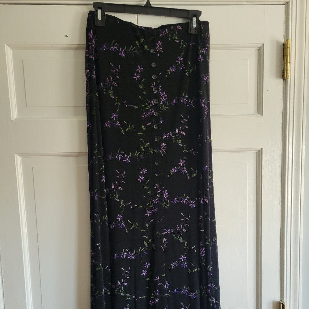 Ladies long jersey knit skirt